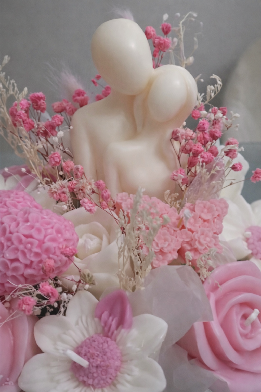 Premium Couple Candles Bouquet