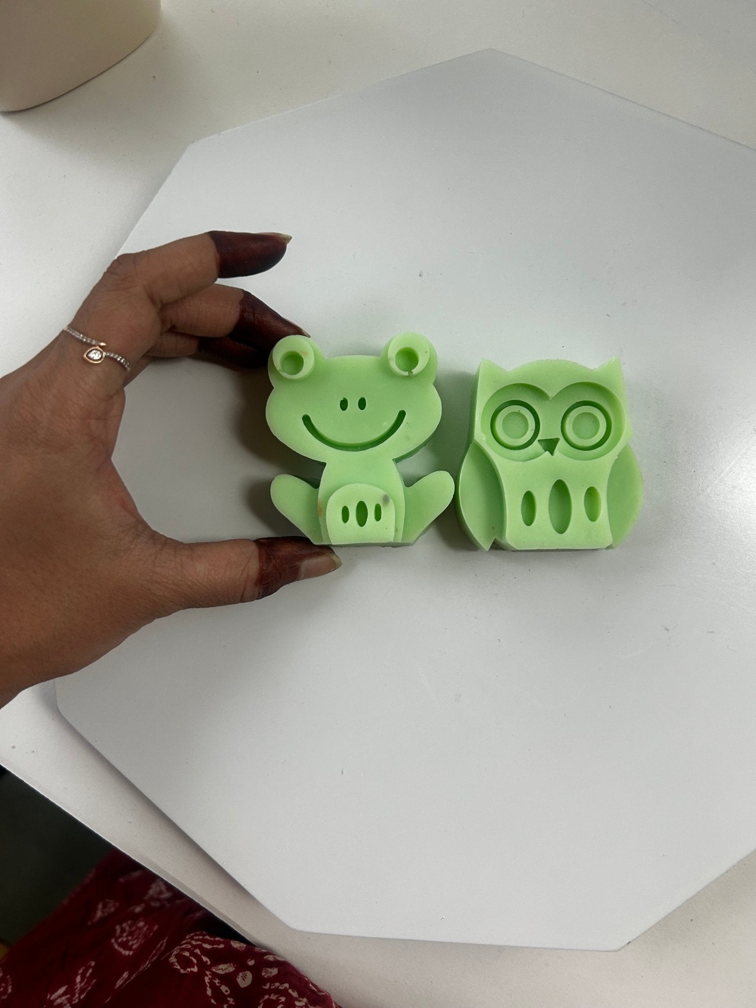 Scented candleComfort ScentsComfortScents ScentedCandles LuxuryCandles HandmadeCandles SoyWaxCandles CozyVibes HomeAesthetic CalmLiving SelfCareRitual SmallBusinessIndia WomenOwn