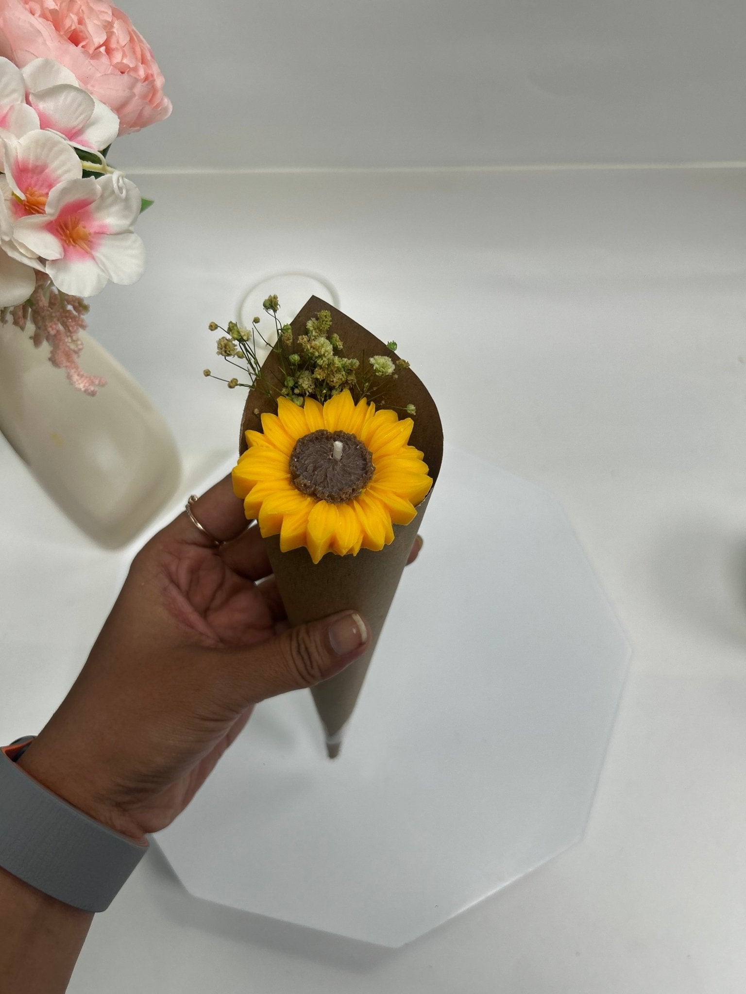 Scented candleComfort ScentsComfortScents ScentedCandles LuxuryCandles HandmadeCandles SoyWaxCandles CozyVibes HomeAesthetic CalmLiving SelfCareRitual SmallBusinessIndia WomenOwn